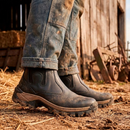 Kit de Bota Masculina Adventure em Couro Legítimo com Solado Antiderrapante + 4 BRINDES: Carteira, Chapéu, Cinto e Copo Térmico